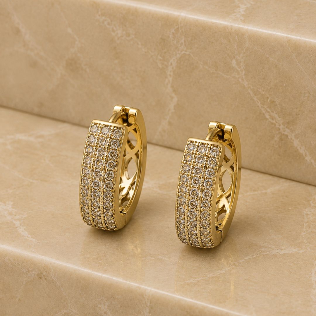 Brinco luxo argola click gota cravejada