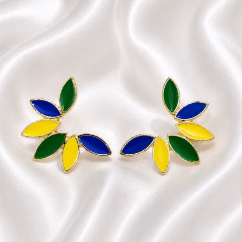 BRINCO ESMALTADO CORES DO BRASIL (AMARELO, VERDE, AZUL) FORMATO PÉTALAS
